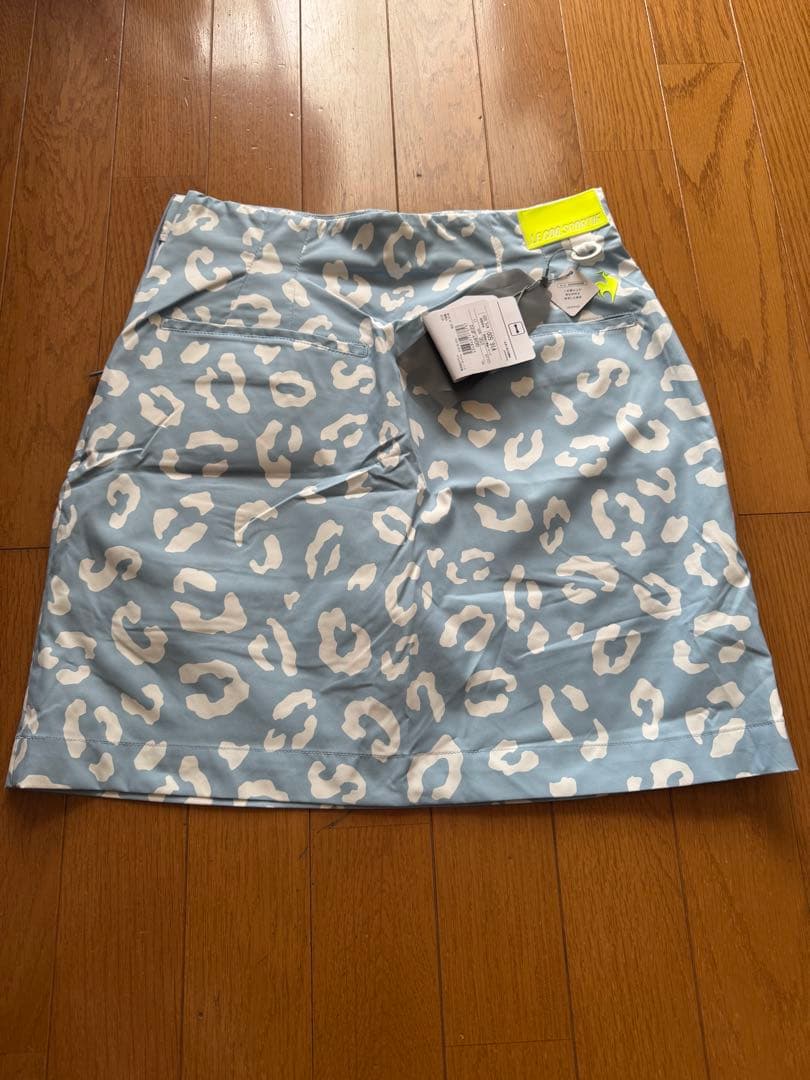 LE COQ SPORTIF ヒョウ柄スカート 水色