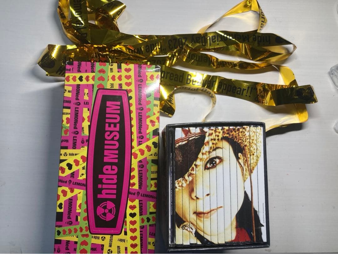 hide グッズまとめ売り PERFECT SINGLE BOX 金テープ