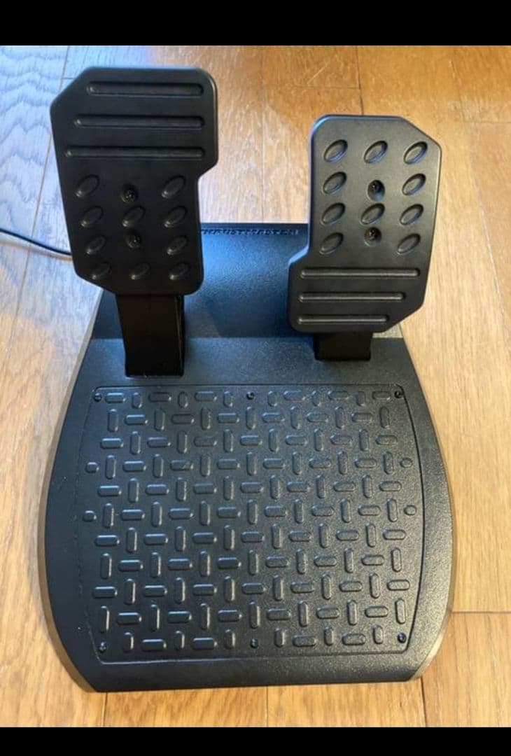 【ハンドルコントローラー】Thrustmaster T150 FF【ハンコン】