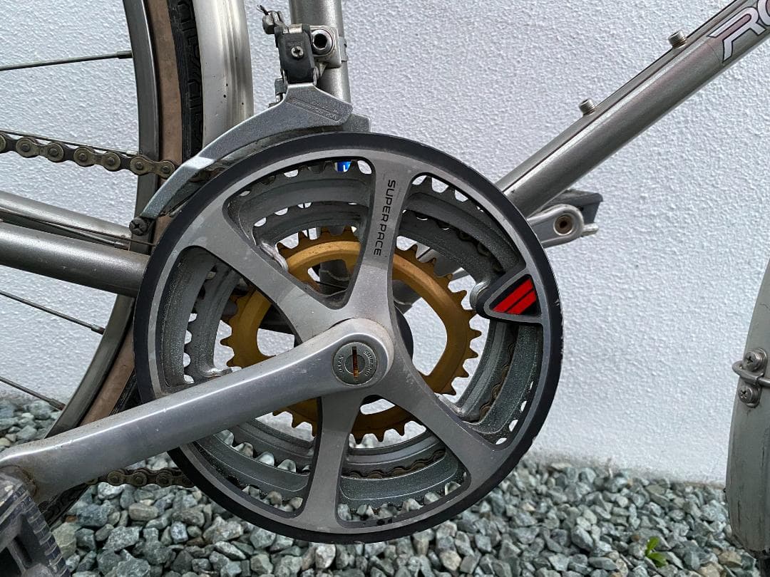 レトロな感じの自転車１８段変速