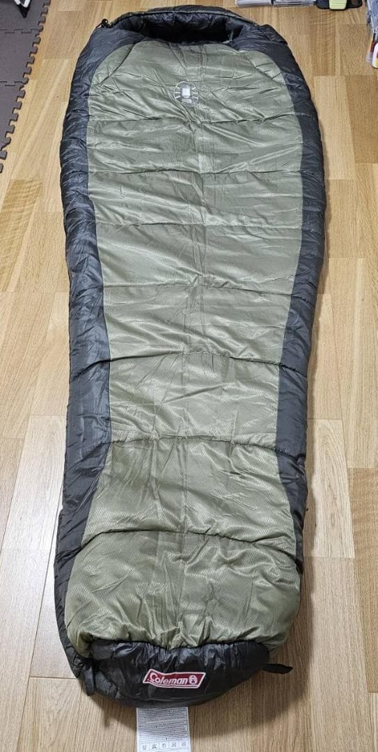 コールマン 寝袋 シュラフ (マミー型) 新品・送料込