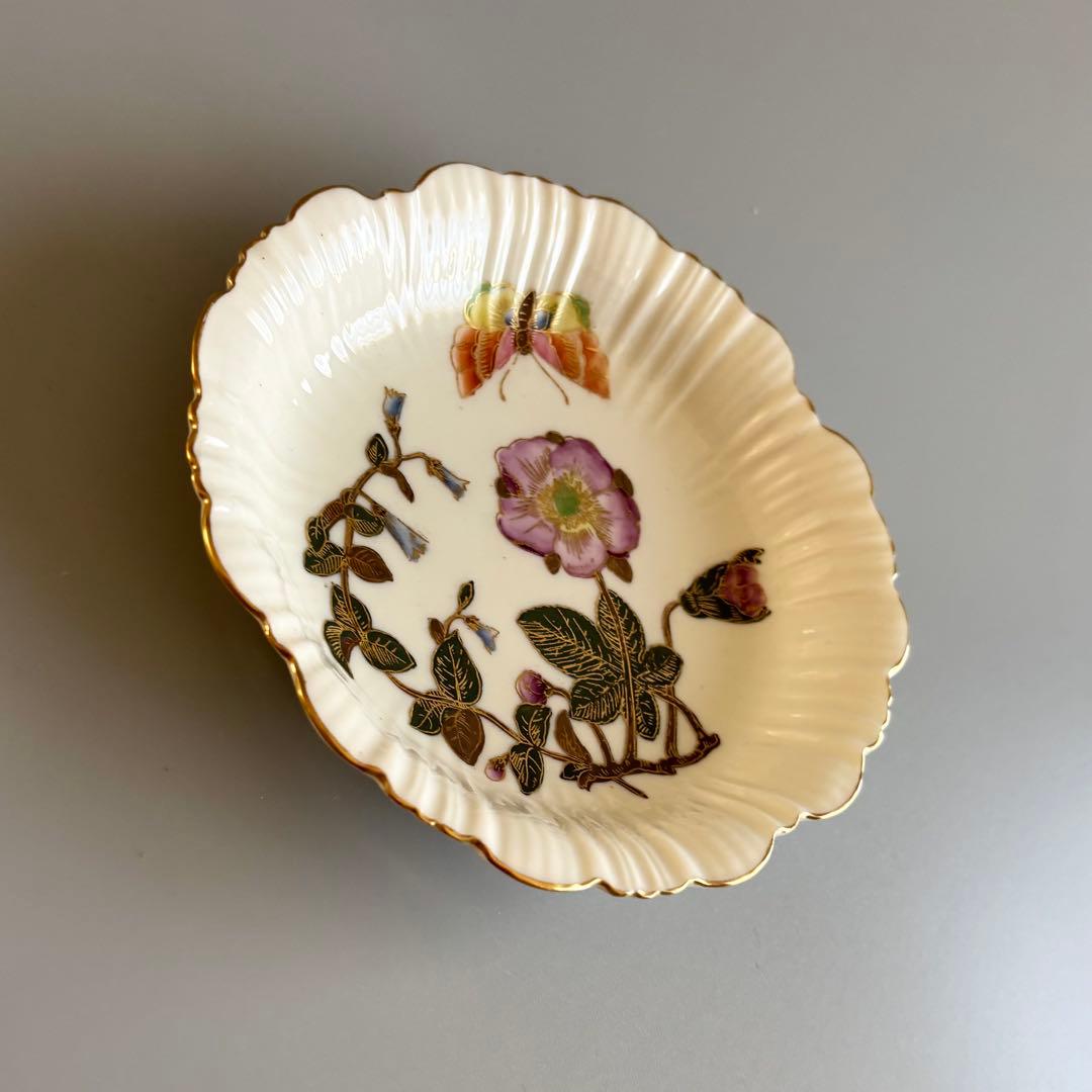 英国製アンティーク　1880年代　ロイヤルウースター　野薔薇と蝶⚫︎特注品・稀少品
