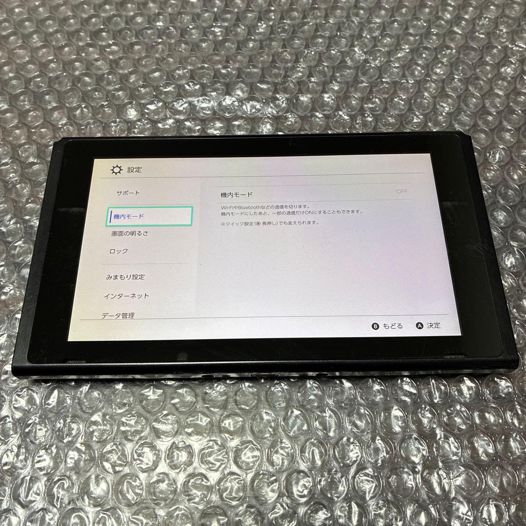 1 Nintendo Switch 本体　初期型