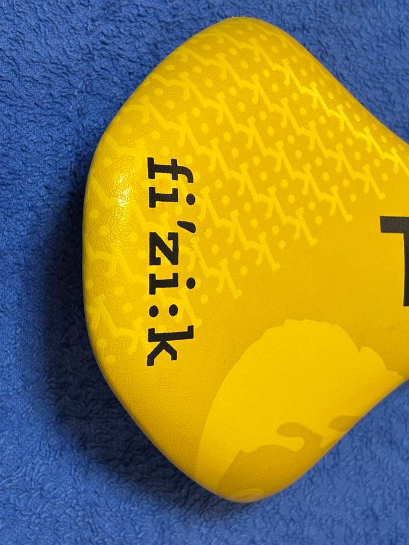 【値下げ 美品】Fizik ANTARES R3 kiumレール