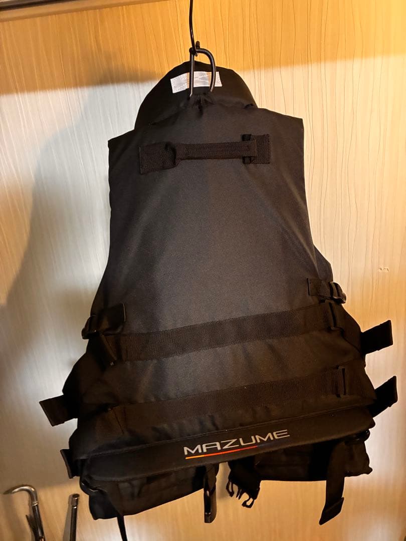 MAZUME ブラック ライフジャケット