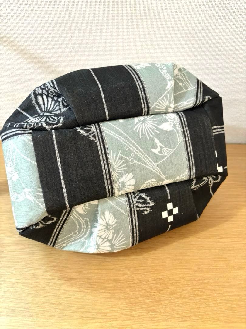 和装バック着物バック琉球柄　蝶と鯉みんさー柄（黒グレー）　入学卒業結婚七五三振袖