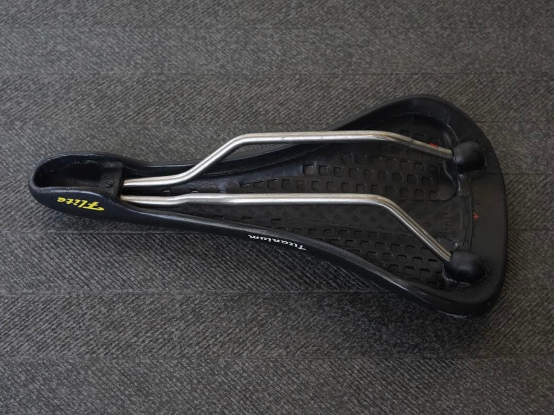 sella italia Flite Titanium セライタリア　フライト