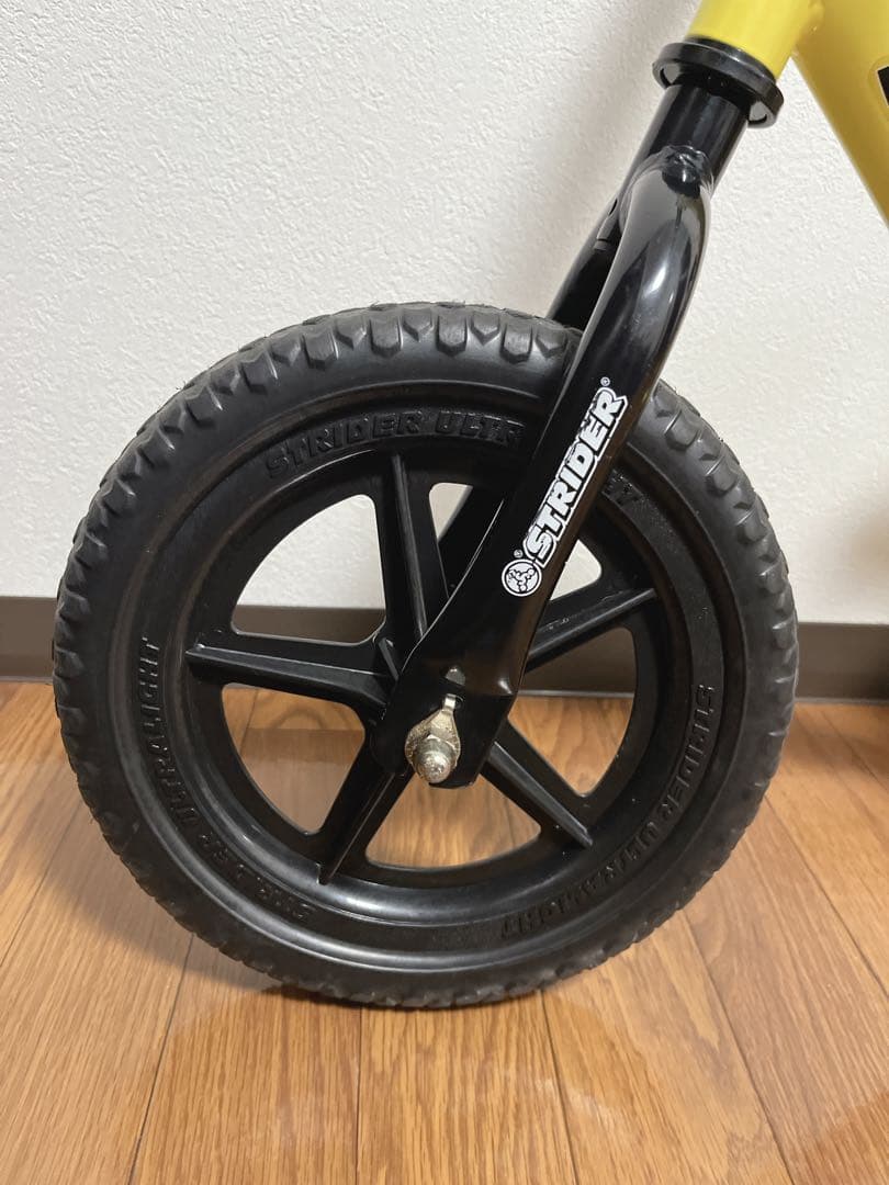 【極美品】STRIDER SPORT イエロー 黄色 12インチ