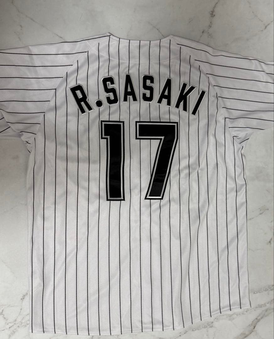 ★千葉ロッテマリーンズ R. SASAKI ユニフォーム ★頑張ろうきタオル付