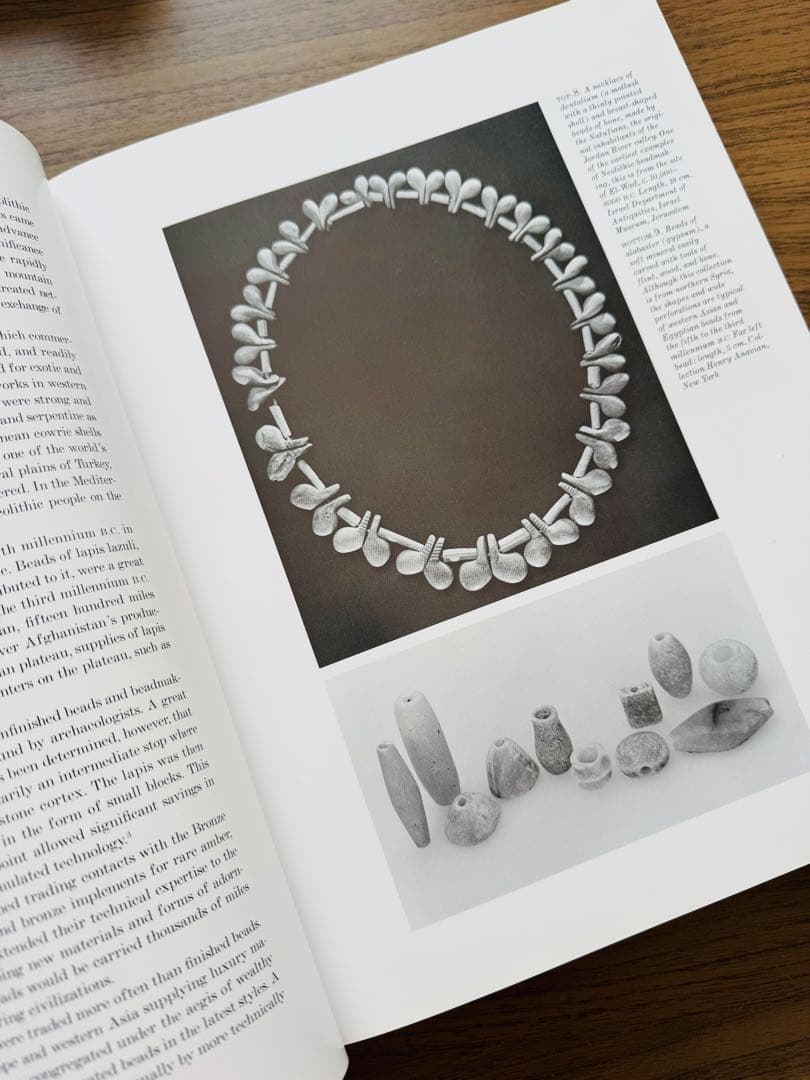 The History of Beads 洋書 ビーズの歴史 民族装身具資料集