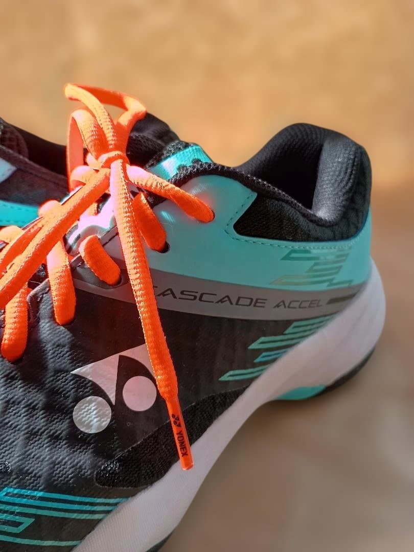YONEX CASCADE ACCEL バドミントンシューズ 25.5cm