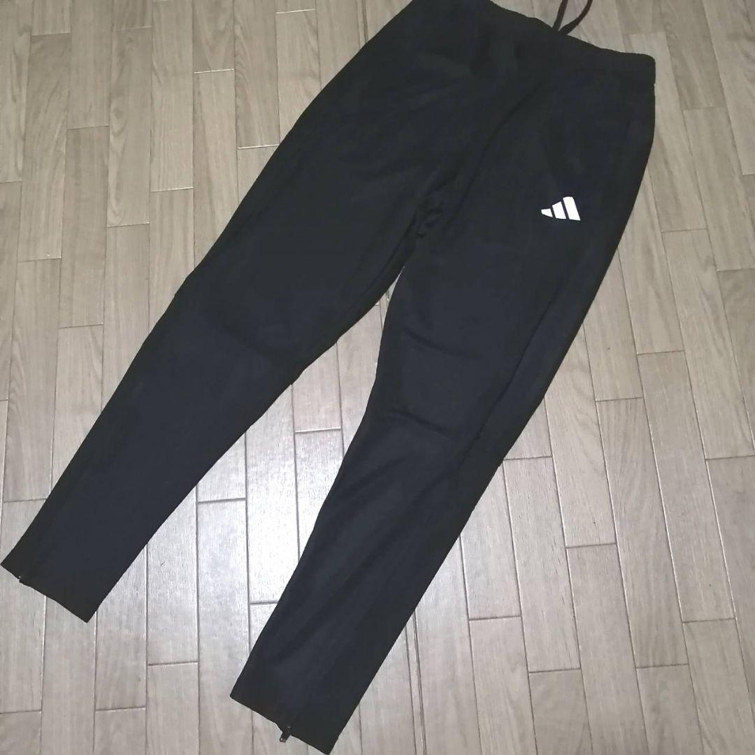 【残りわずか】新品　adidas 新ジャージ上下セット Lサイズ 黒　正規品