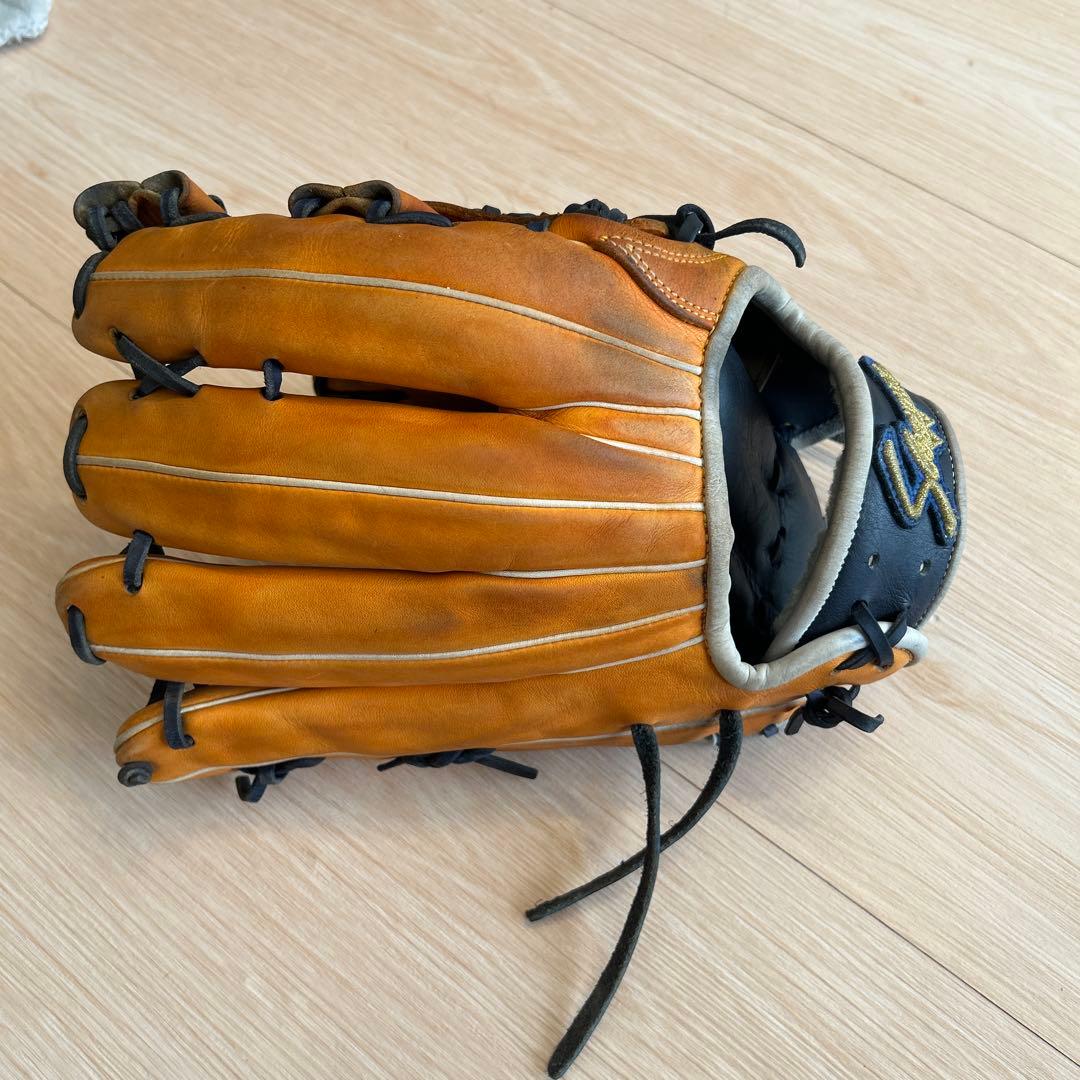 Slugger 硬式外野手用