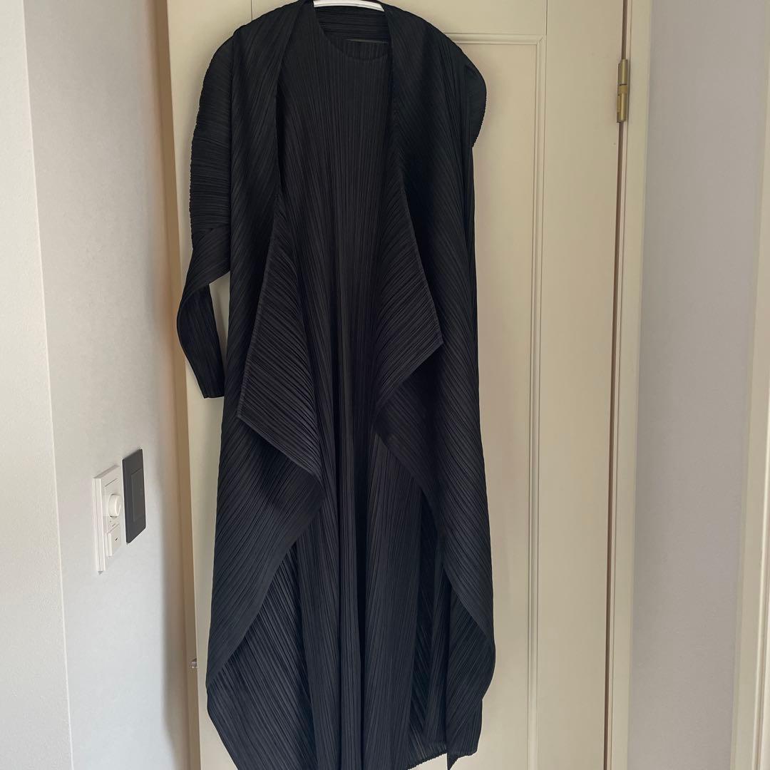 PLEATS PLEASE ブラックジレ