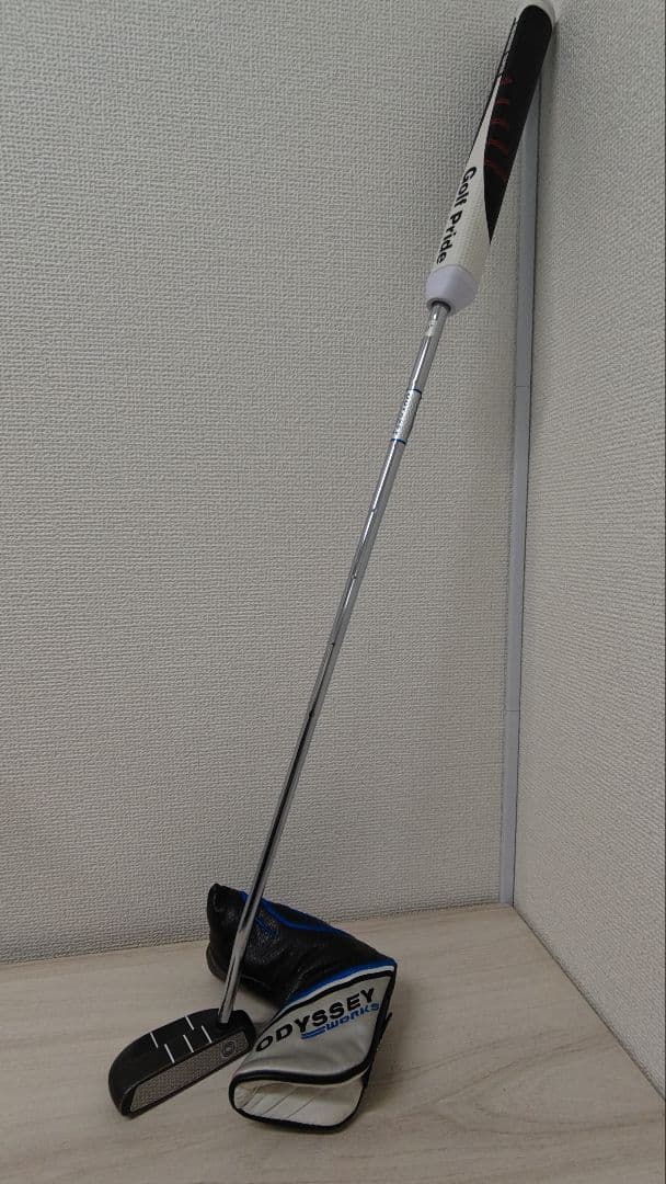 ODYSSEY ROSSIE II パター 350g ヘッドカバー付き 33㌅