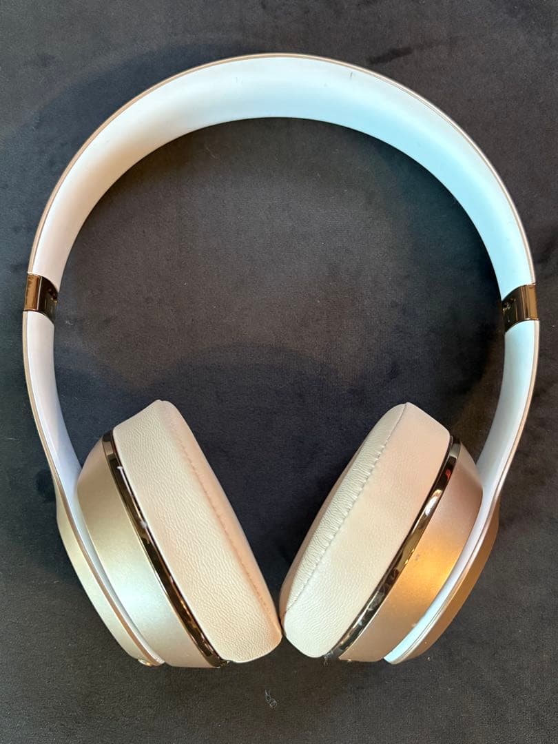 トモキbeats solo3 wireless ゴールド