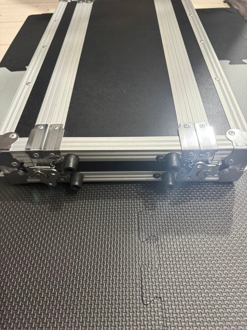 KC HRC100 1Uハーフラックケース キョーリツ