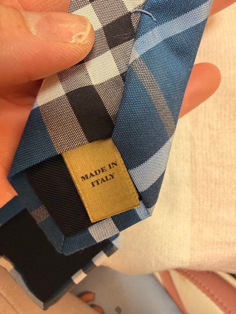 Burberry バーバリー ネクタイ 正規品 箱付き レシート有 ローマ空港購