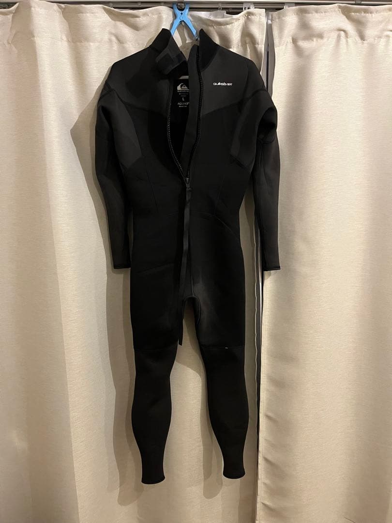 QUIKSILVER フルスーツ Lサイズ