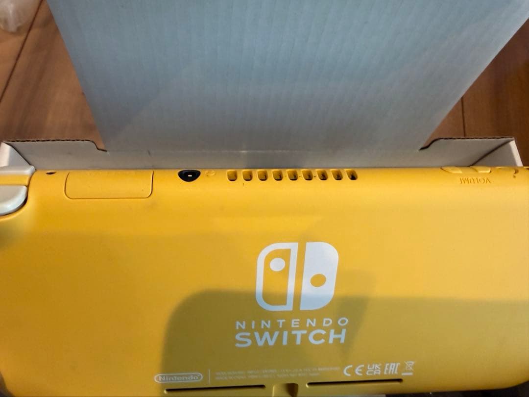 Nintendo Switch Lite イエロー ジャンク品
