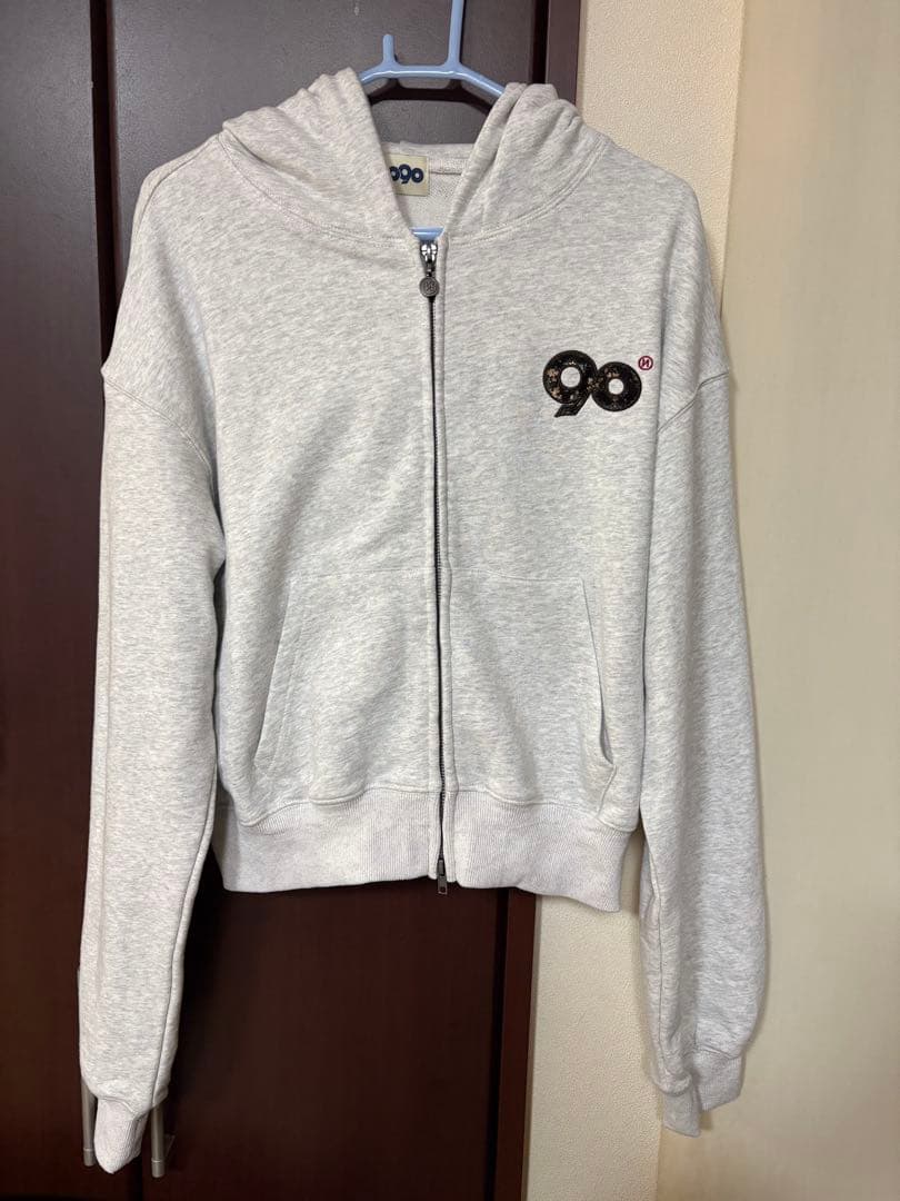 グレー フロントジッパー パーカー