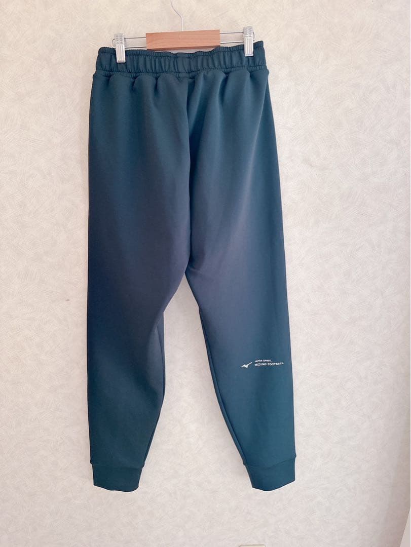 【激レア新品未使用】名古屋グランパス　トレーニングウェア　ミズノフットボール