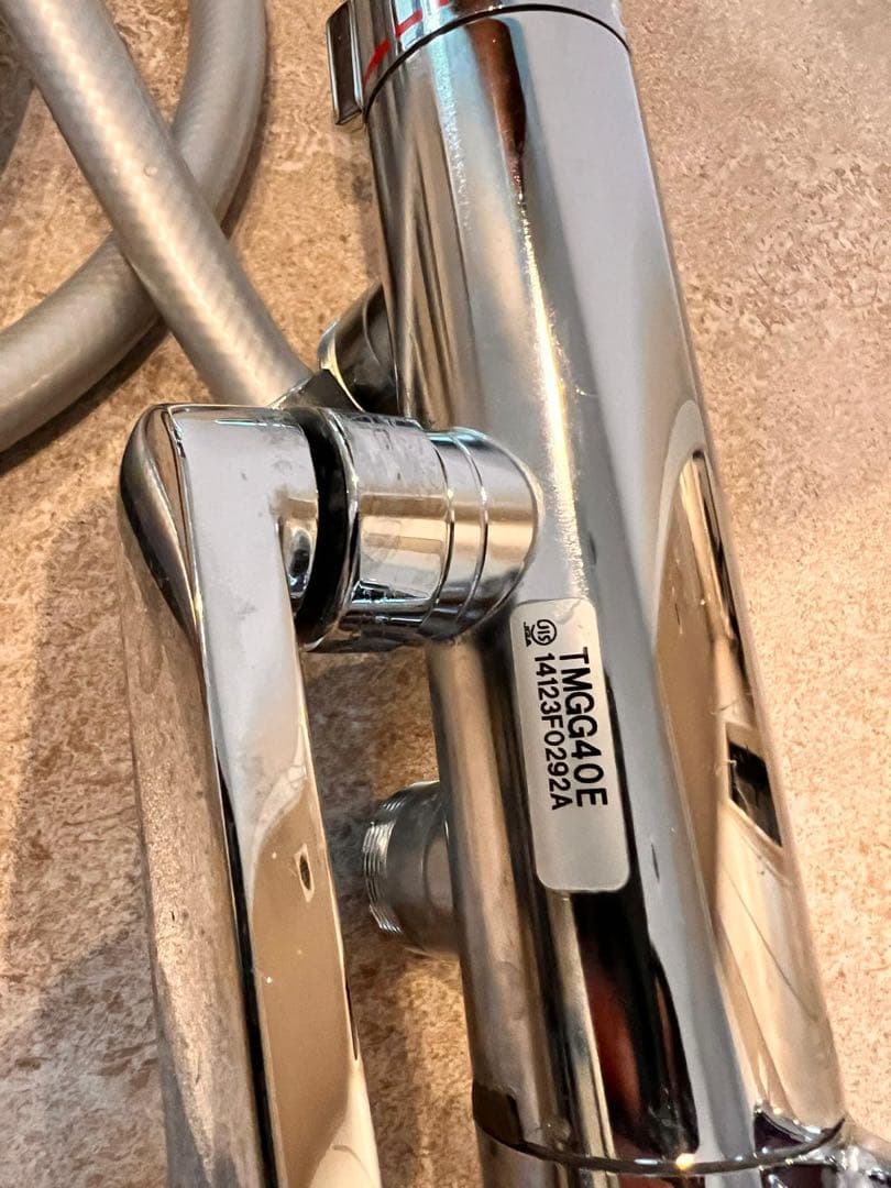 【ナット部付き❕】TOTO サーモスタットシャワー水栓 TNGC40E
