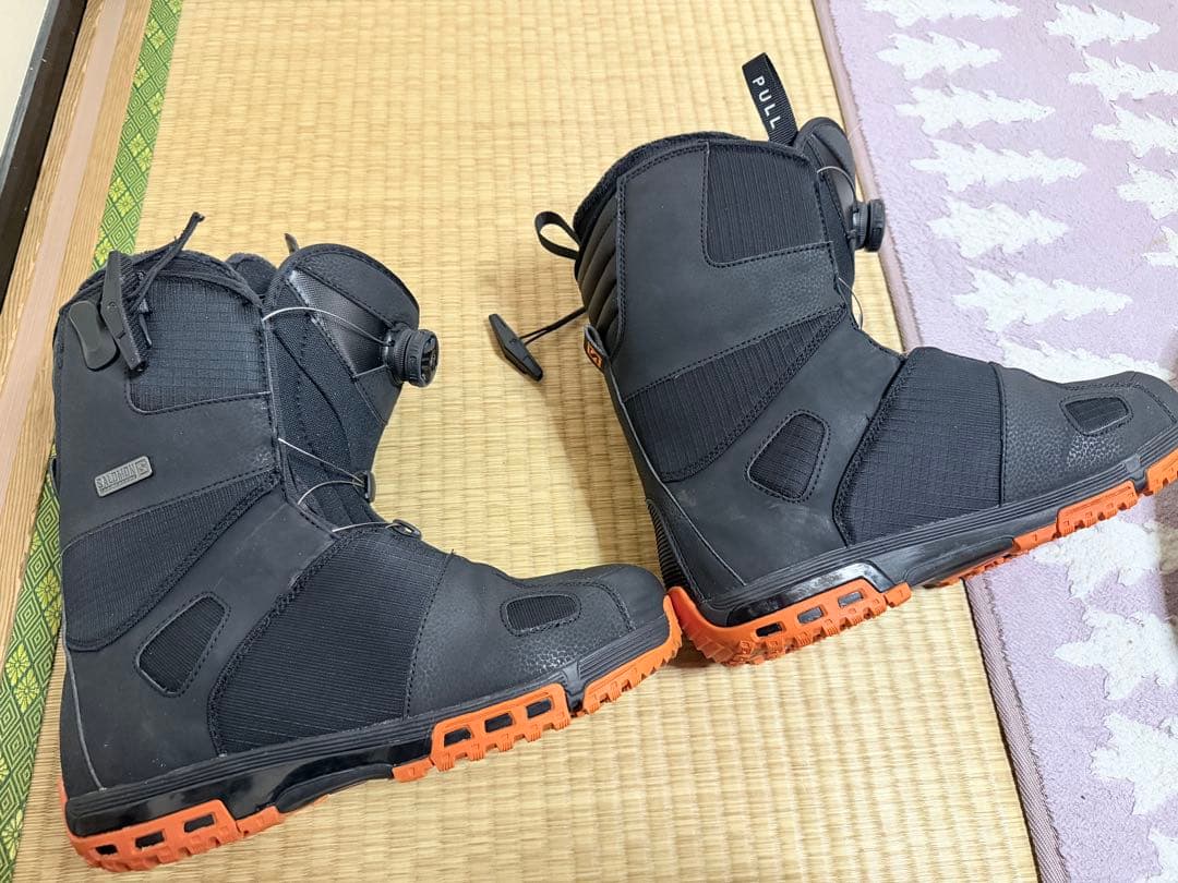 Salomon スノーボードブーツ 男性用