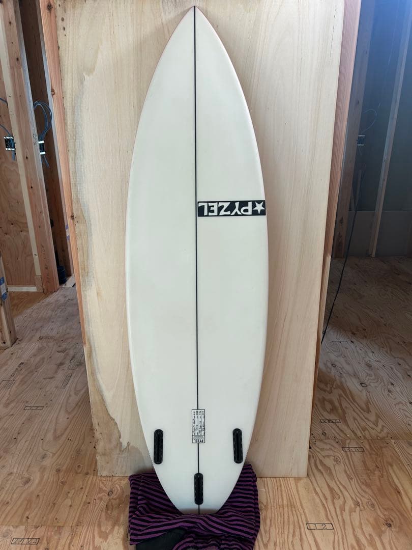 サーフィン・ボディボード pyzel project12 GHOST JohnJohn Florence