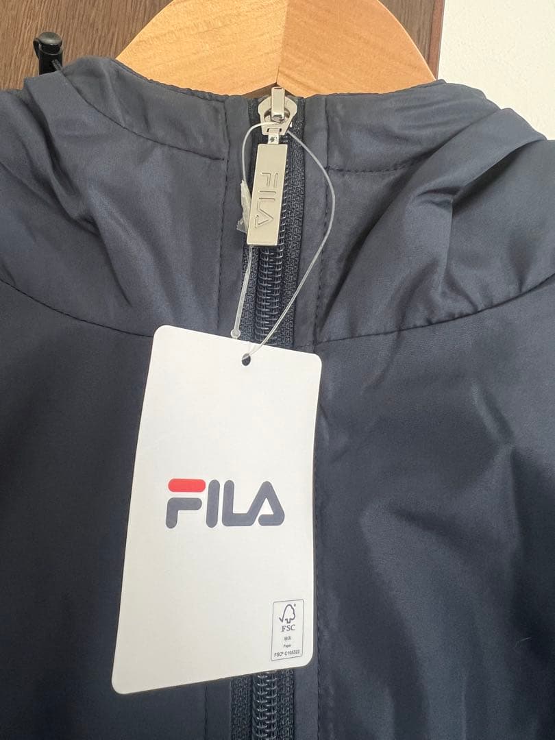 新品タグ付き✴︎FILA✴︎裏地フリースジャージ上下セット✴︎XL✴︎ネイビー✖︎ホワイト