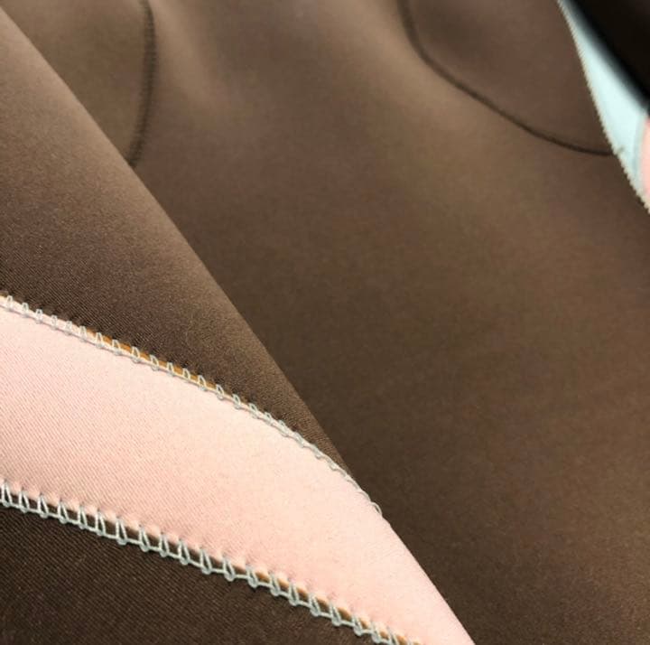 【美品】ウエットスーツ（レディース）