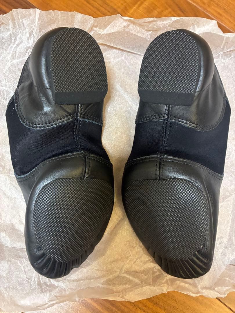【新品未使用】CAPEZIO カペジオ ジャズシューズ　黒