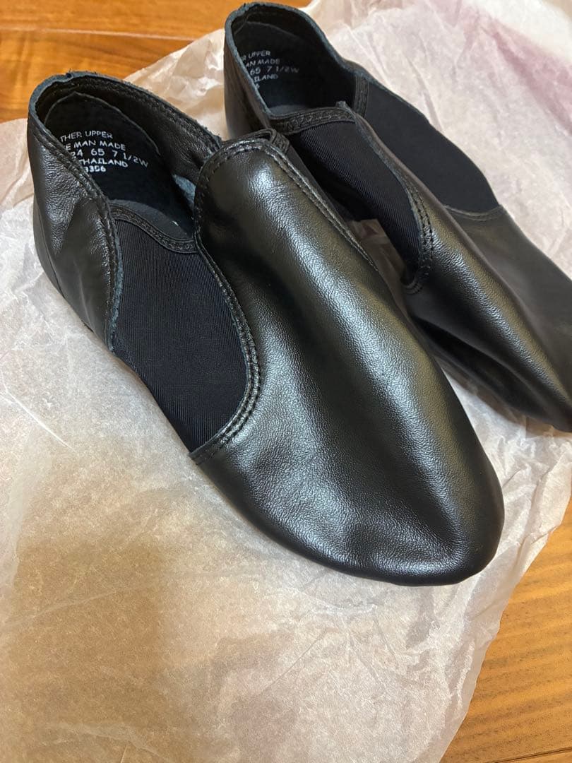 【新品未使用】CAPEZIO カペジオ ジャズシューズ　黒