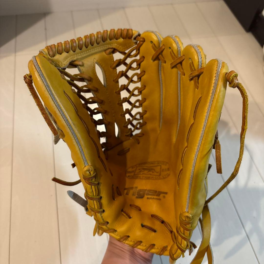 美津和タイガー　硬式　外野手　グローブ
