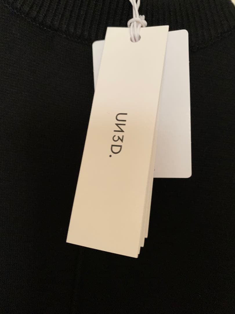 と*し様 ⭐︎UN3D. アンスリードニットベストASYMME ARCH