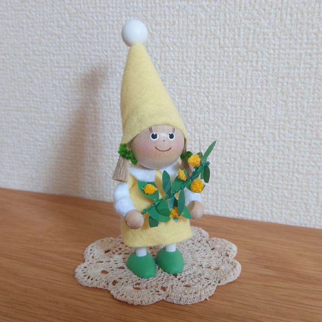 スプリングニッセ「ミモザを持った女の子」❁