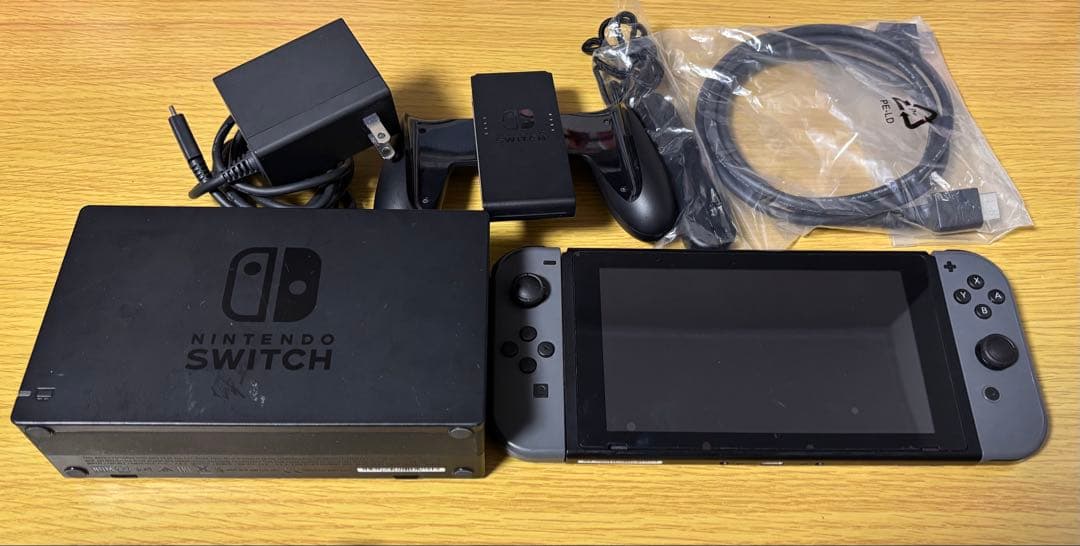 【完品+おまけ付き】Nintendo Switch 本体