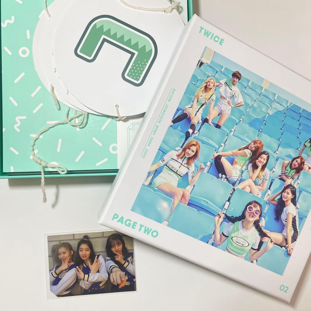 TWICEアルバムまとめ売り