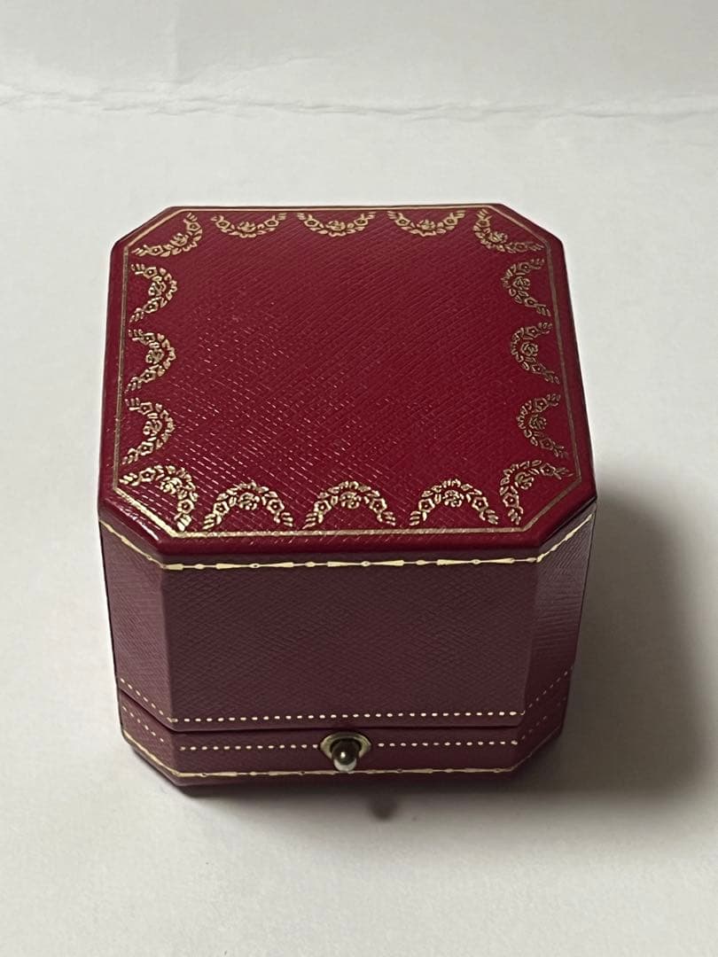 Cartier ゴールドリング ダイヤモンド装飾