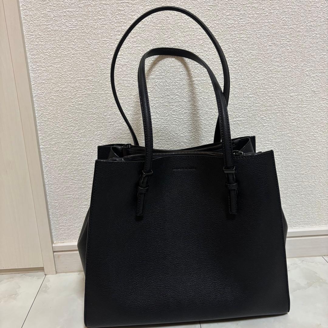 CHARLES&KEITH トートバッグ　クラシックダブルハンドルトート　黒