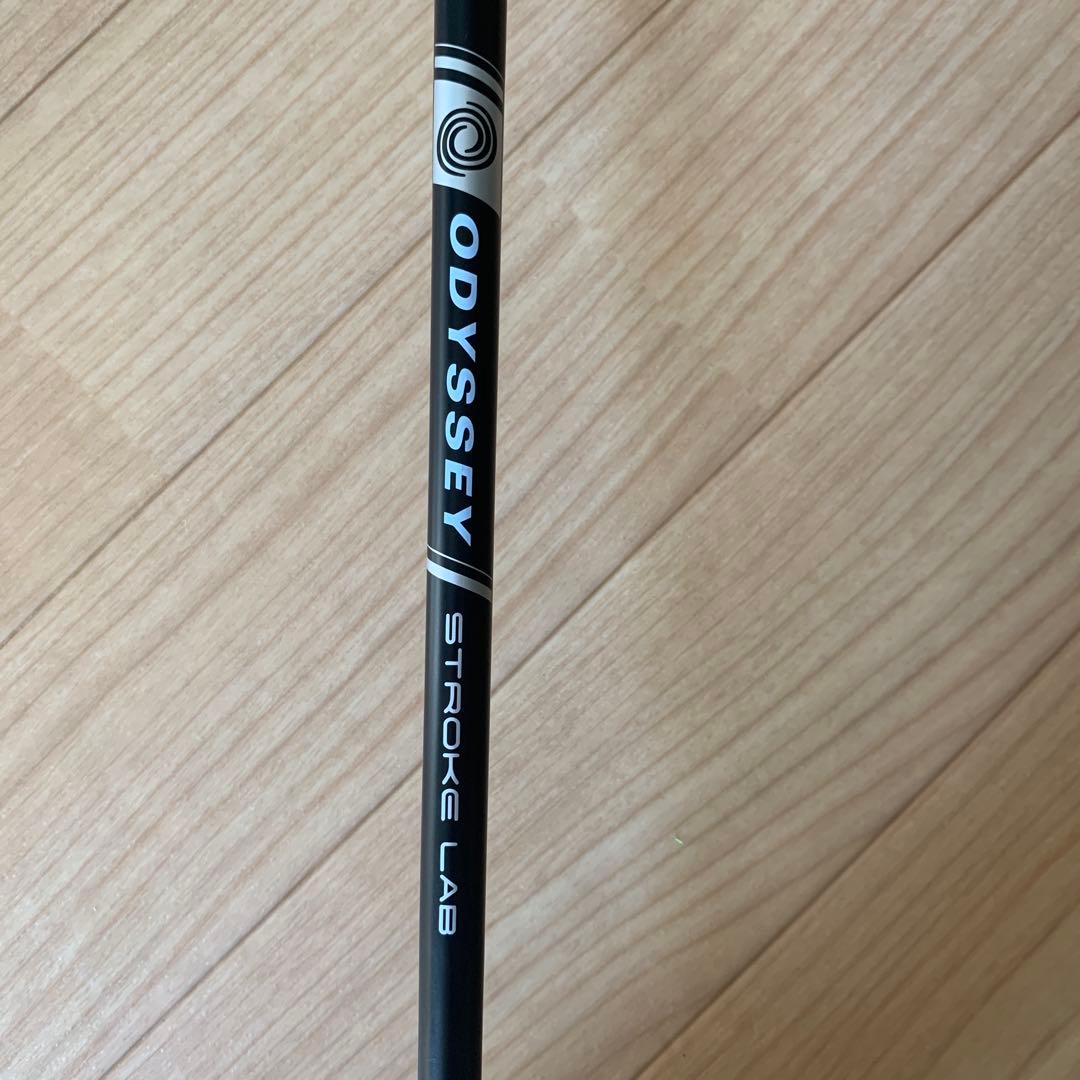 ODYSSEY STROKE LAB ONE パター33インチ　ベッドカバー付き