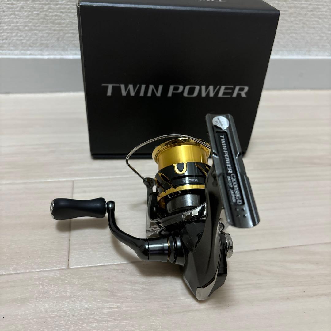 ぽろどーろ。20TWIN POWER C2000SHG