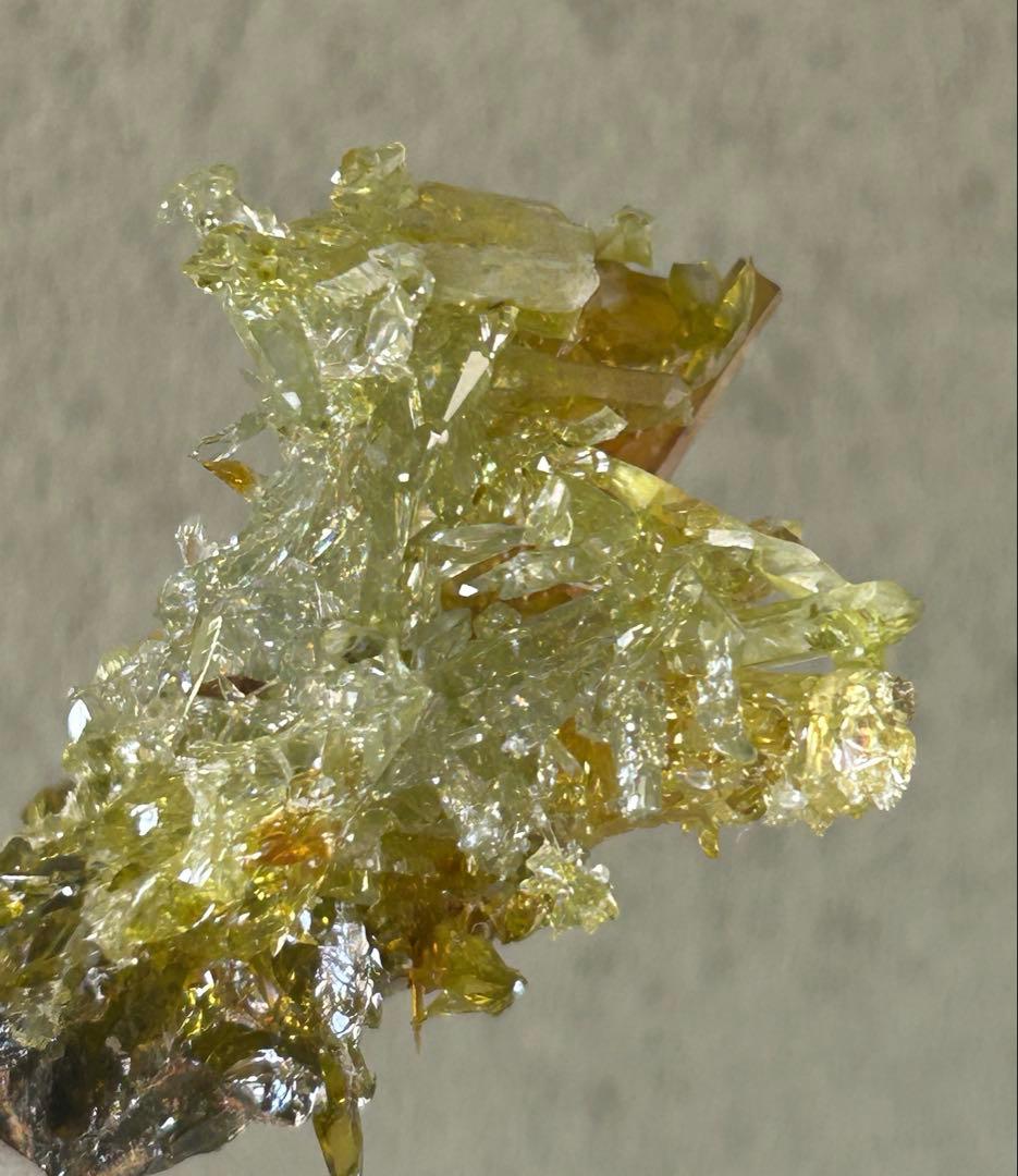 売り切り Zincite ジンカイト 黄緑色結晶 天然石 原石 秘蔵品