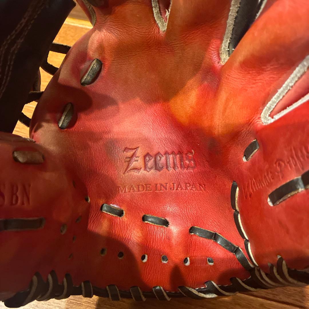 Zeems 軟式グローブ 赤/黒　内野用