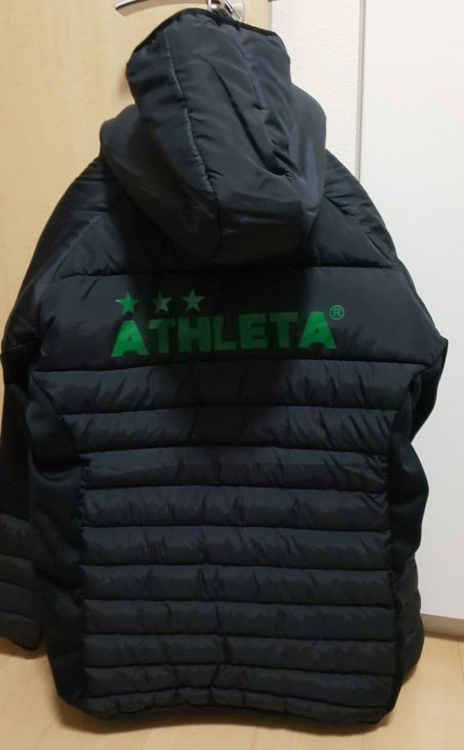 東京ヴェルディ ATHLETA フード付き中綿ジャケット 黒 サイズO