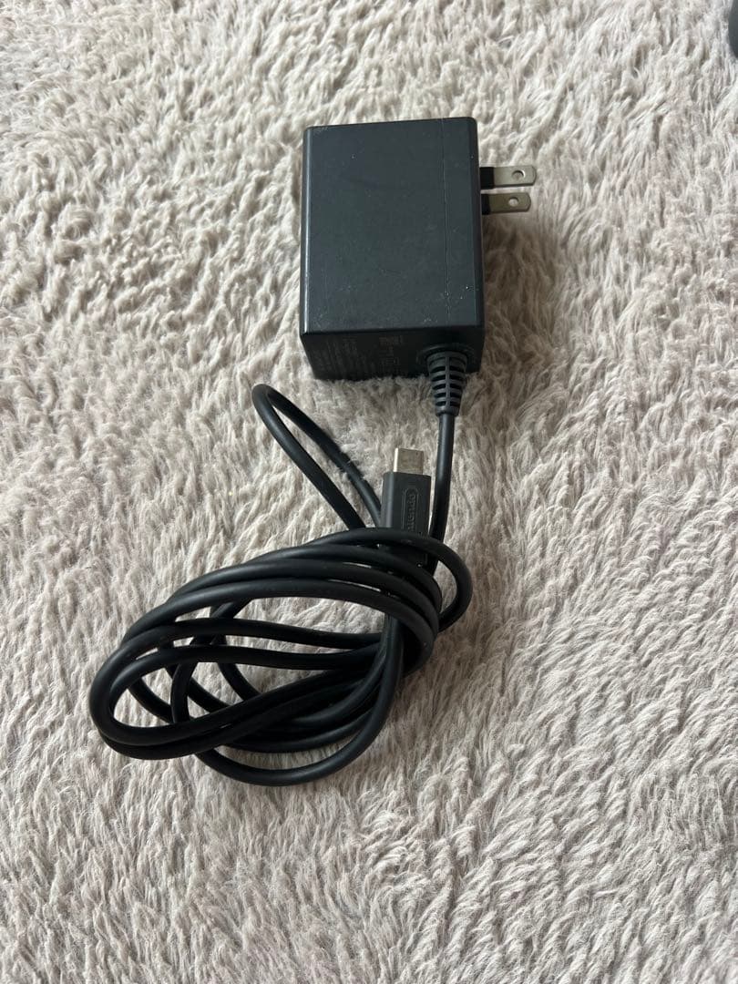 Nintendo Switch グレー 充電器付き　ジャンク品