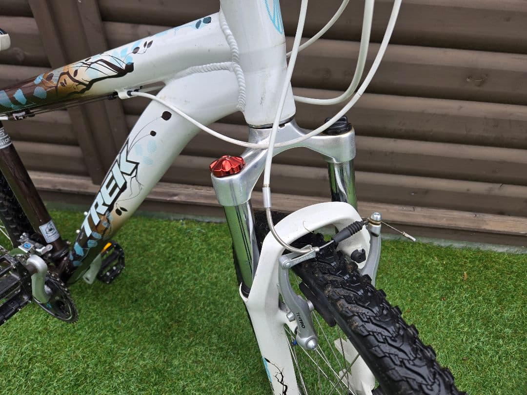 TREK レディース マウンテンバイク26インチ MTB 北海道