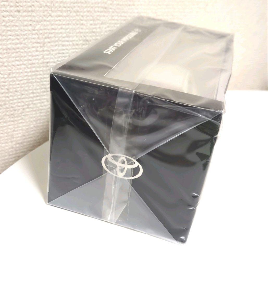 【新品未開封】トヨタ ヤリス 1/30 ミニカー ホワイトパール