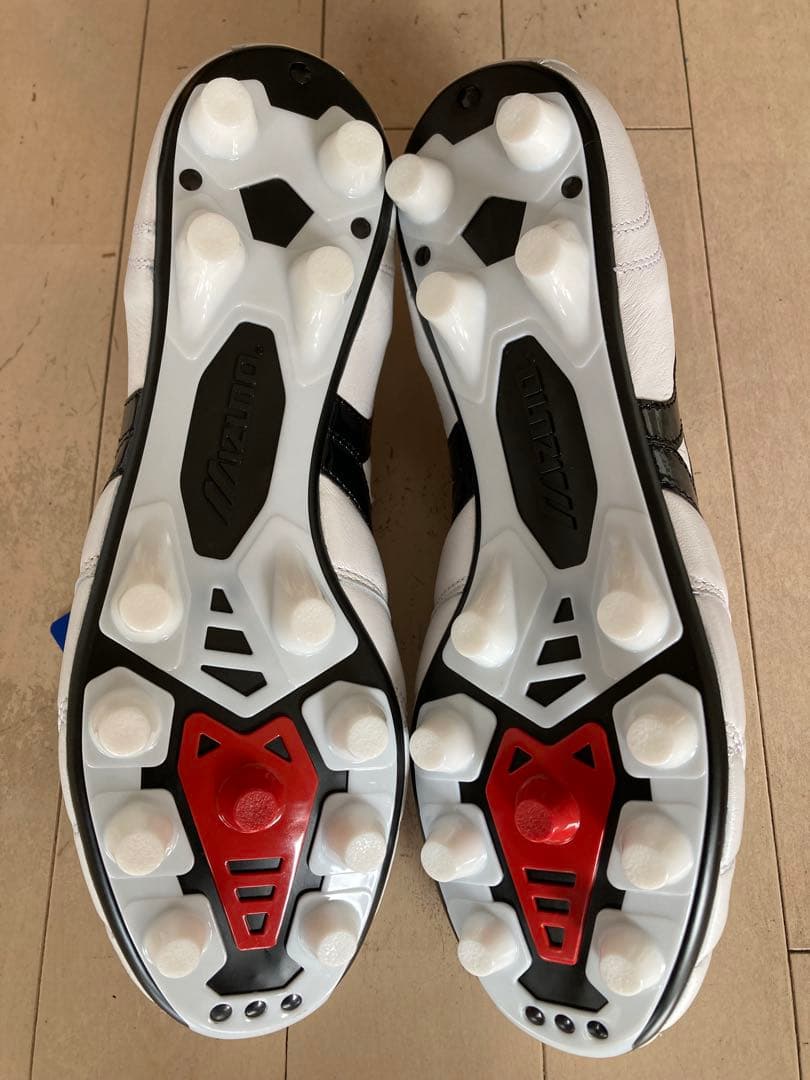 モレリア2ジャパン　クロスステッチ　白　27.0㎝　新品。