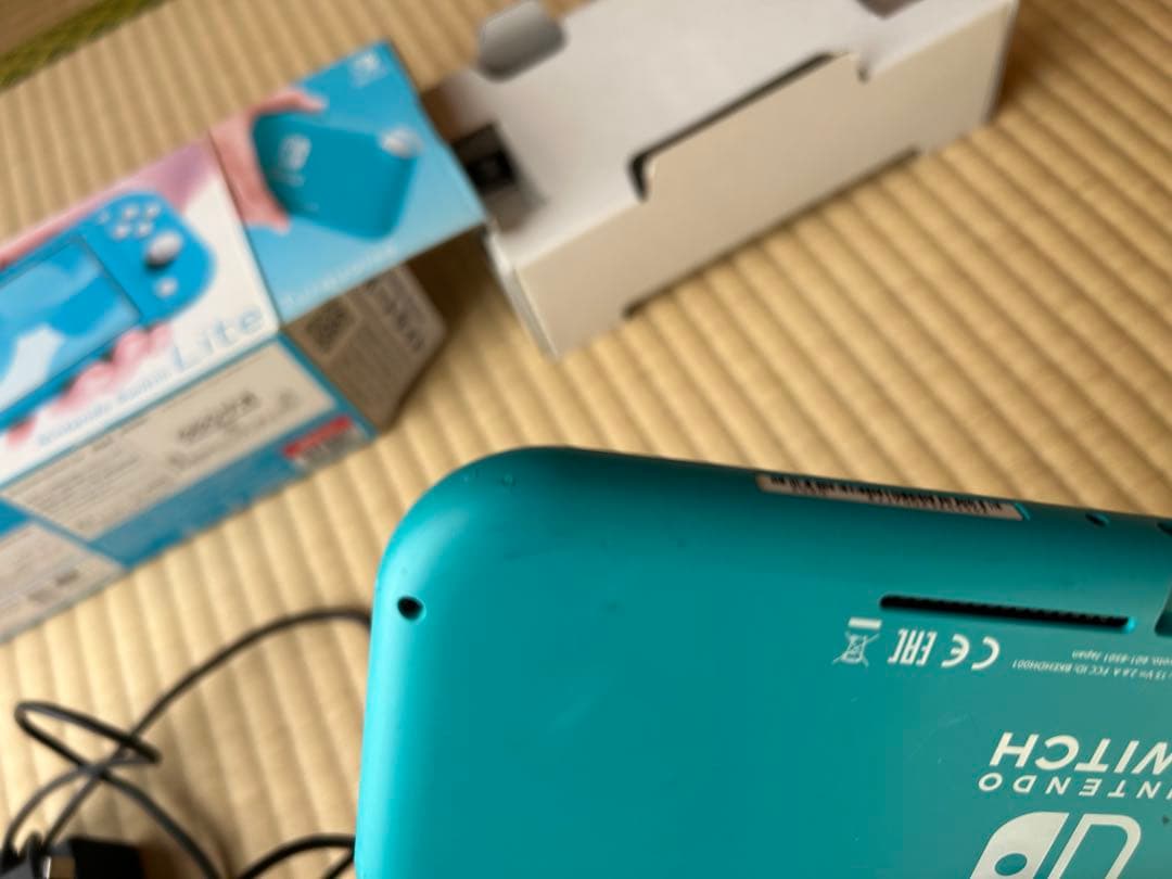 Nintendo Switch Lite ターコイズ 本体 ACアダプター付き